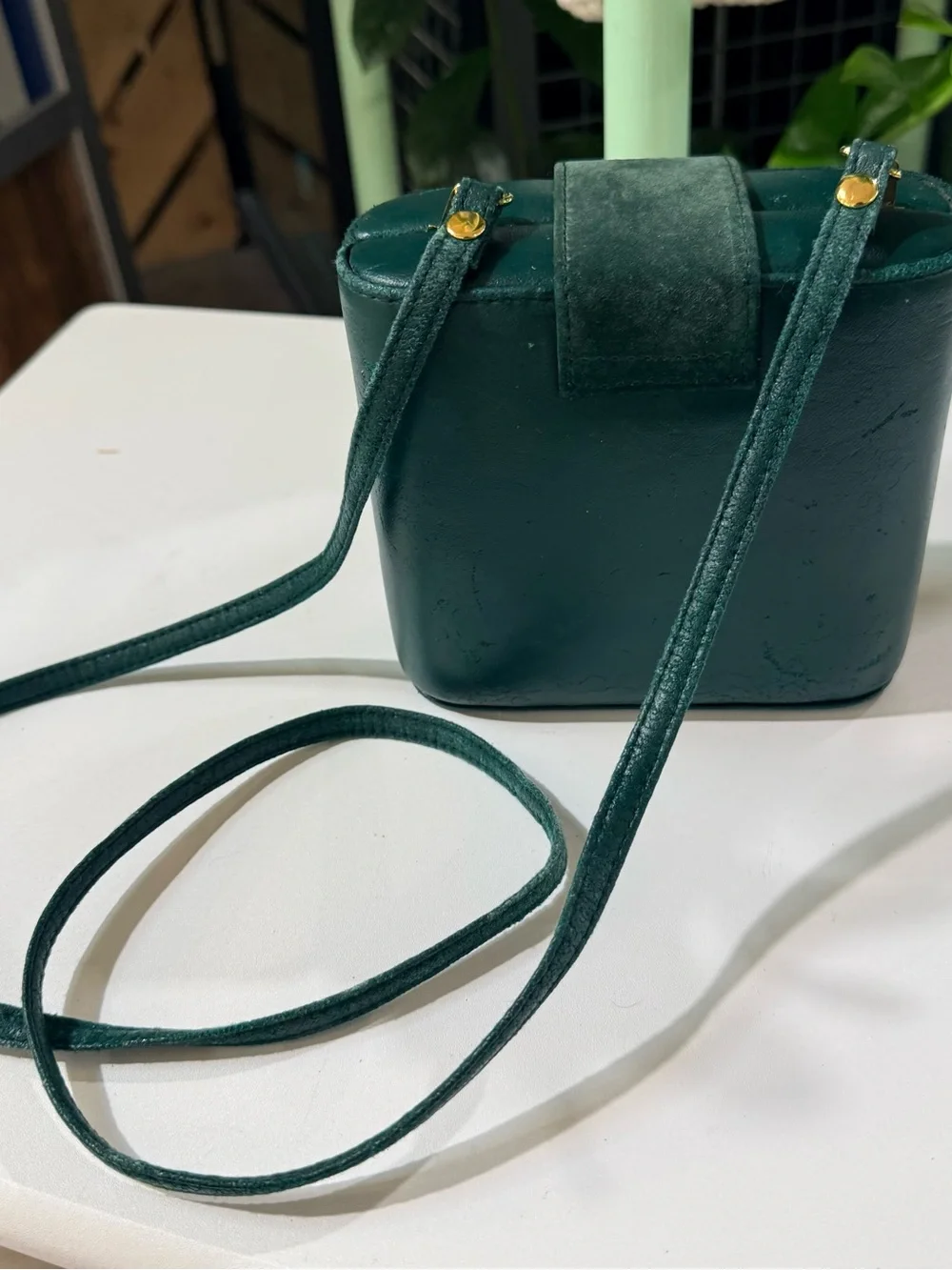 Andè Vintage RARE FIND Green Leather Crossbody Bag